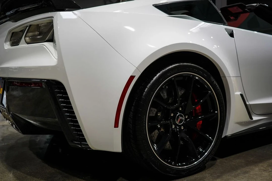 2017 Chevrolet Corvette C7 Z06 - Image 17 of 21
