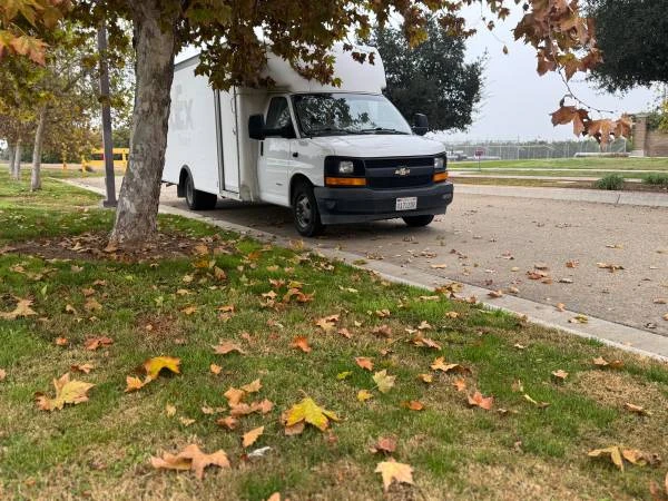 2017 Chevrolet Express - Image 6 of 13