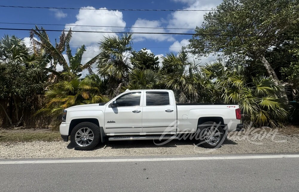 2017 Chevrolet Silverado 3rd Gen - Image 2 of 12