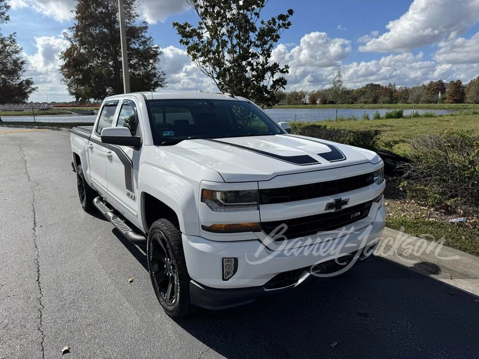 2017 Chevrolet Silverado 3rd Gen - Image 8 of 11