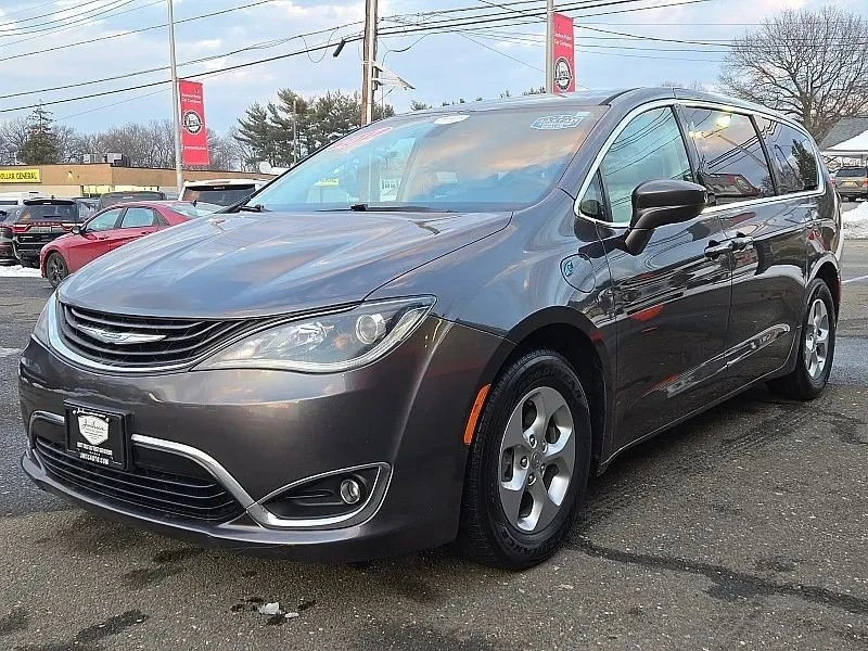 2017 Chrysler - Image 3 of 12
