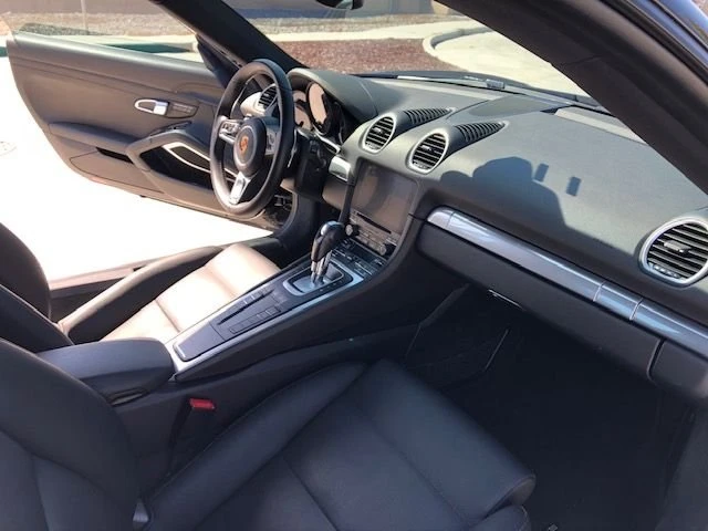 2017 Porsche 718 Cayman - Image 7 of 14