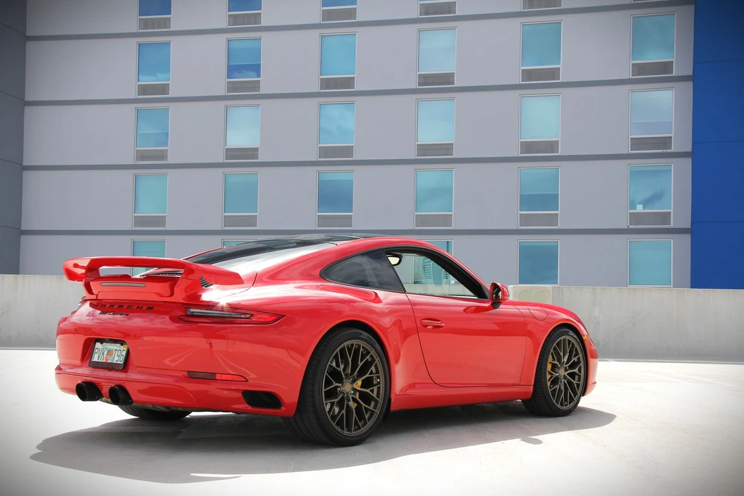 2017 Porsche 991 Carrera - Image 8 of 31