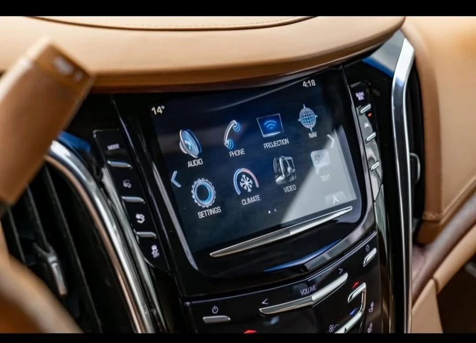 2017 Cadillac Escalade 4th Gen - Image 8 of 12
