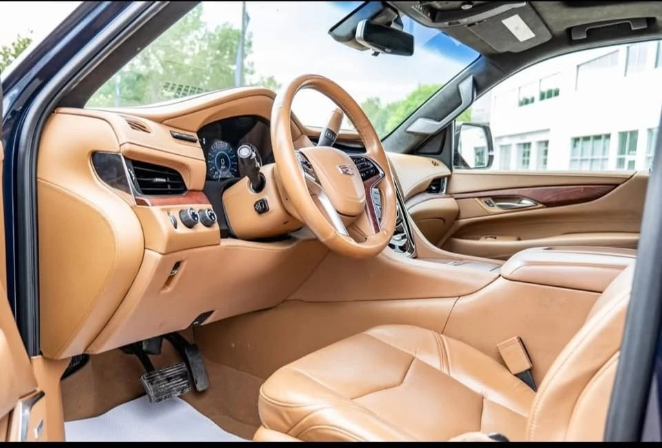 2017 Cadillac Escalade 4th Gen - Image 7 of 12
