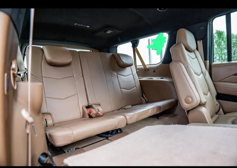 2017 Cadillac Escalade 4th Gen - Image 9 of 12