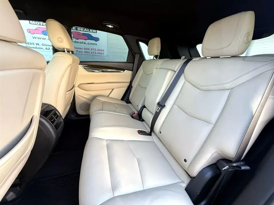 2017 Cadillac XT5 - Image 6 of 9