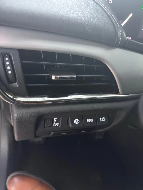 2017 Cadillac ATS - Image 7 of 10