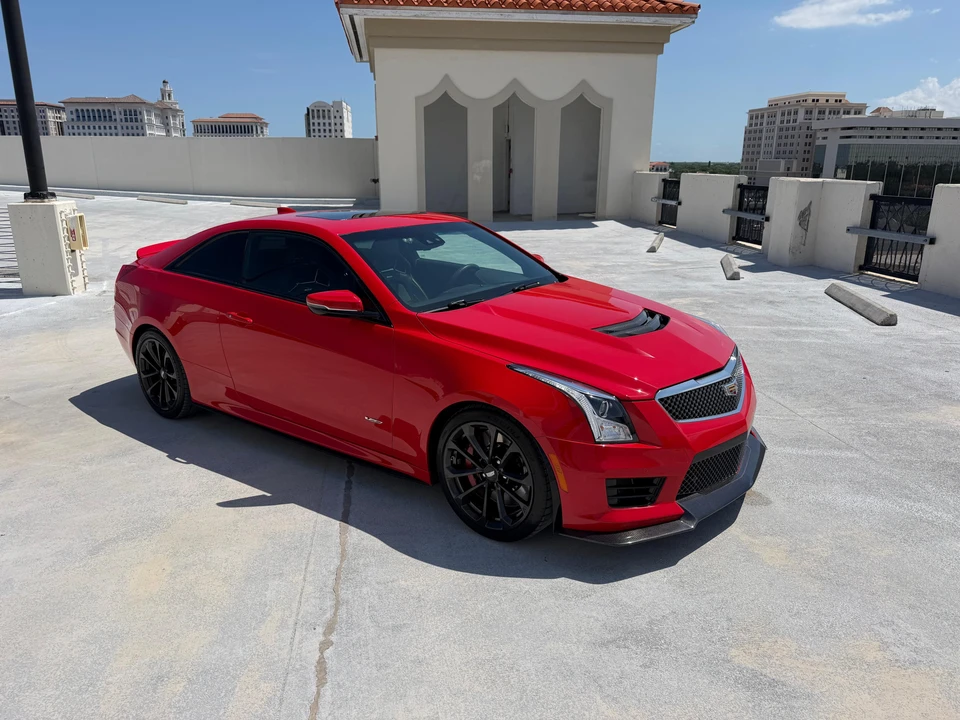 2017 Cadillac ATS-V - Image 27 of 31