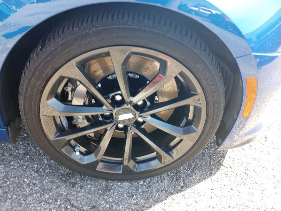 2017 Cadillac ATS-V - Image 9 of 20