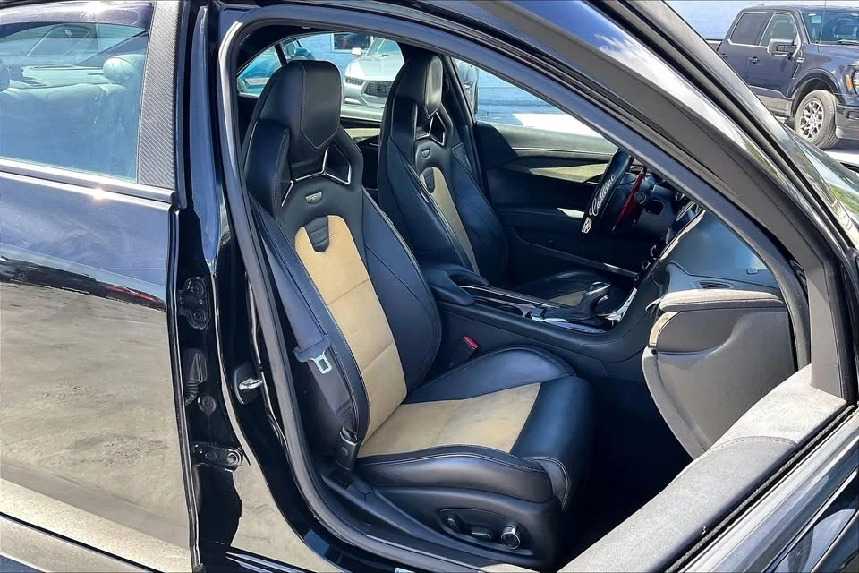 2017 Cadillac ATS-V - Image 13 of 19