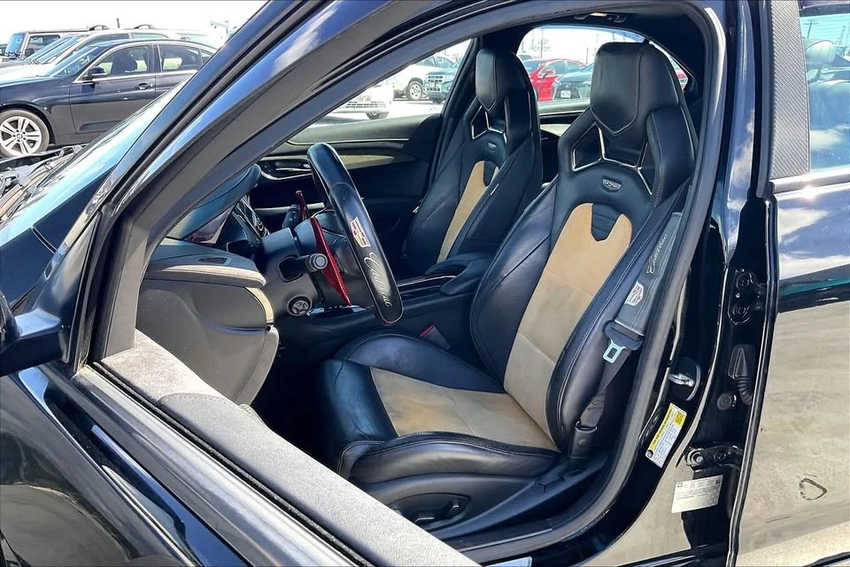 2017 Cadillac ATS-V - Image 11 of 19