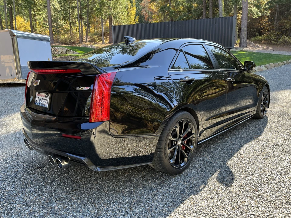 2017 Cadillac ATS-V - Image 25 of 31
