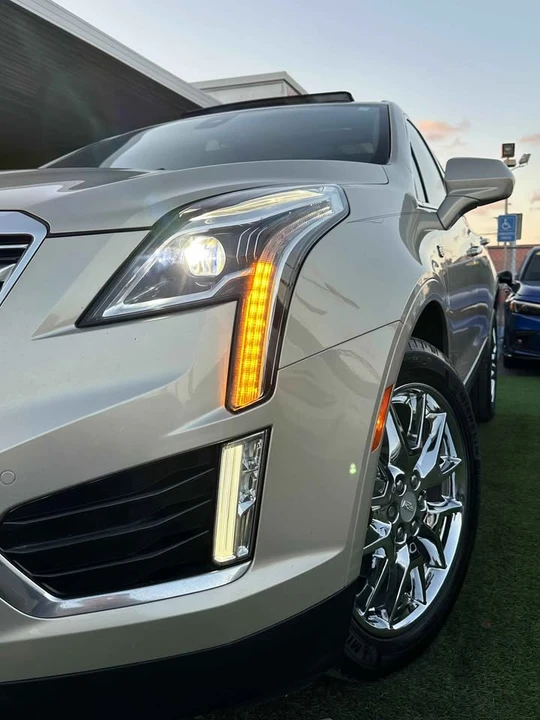 2017 Cadillac CT5 - Image 16 of 17