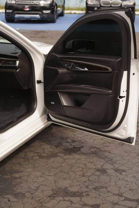 2017 Cadillac CT6 - Image 10 of 13