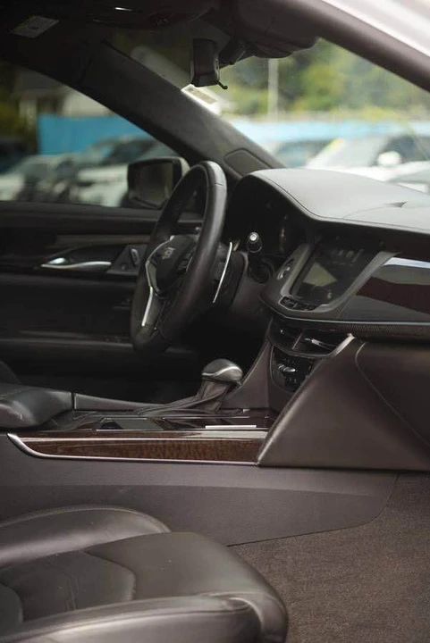 2017 Cadillac CT6 - Image 7 of 13