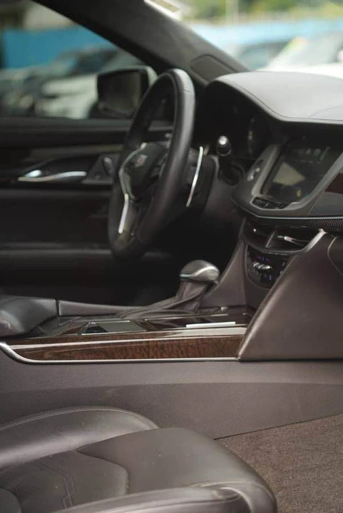 2017 Cadillac CT6 - Image 9 of 13