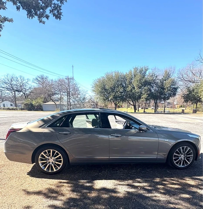 2017 Cadillac CT6 - Image 4 of 9