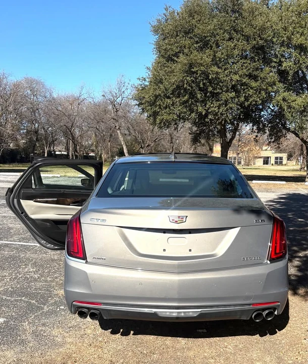 2017 Cadillac CT6 - Image 2 of 9