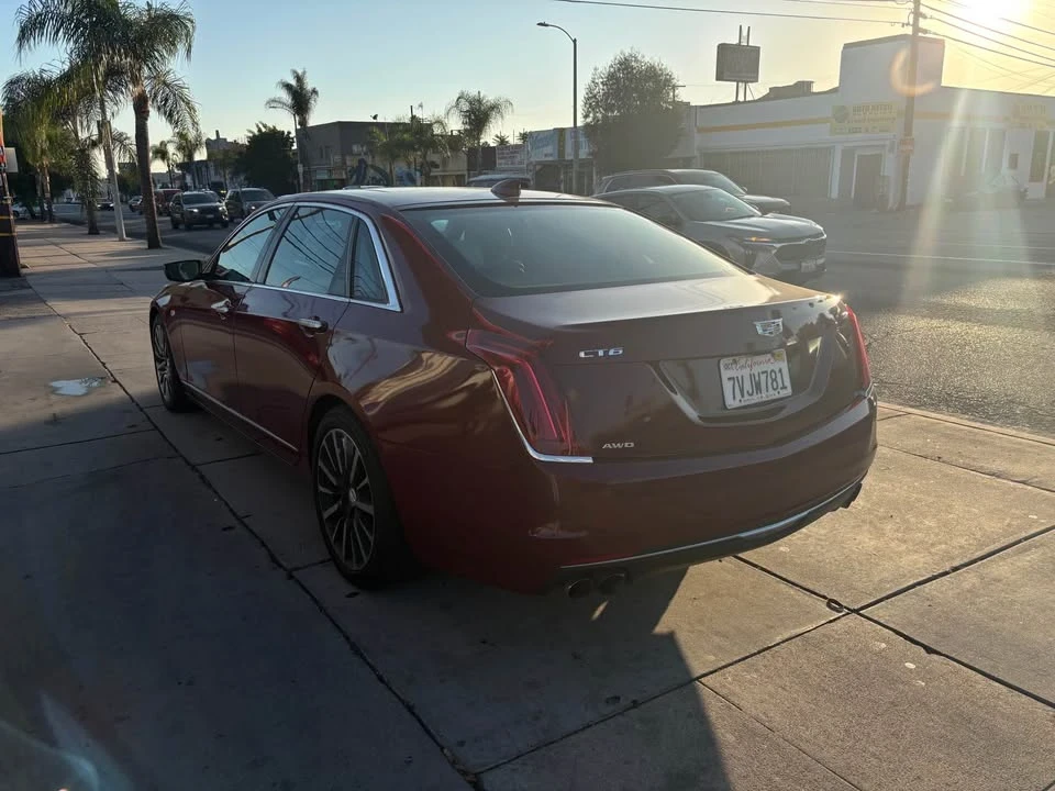 2017 Cadillac CT6 - Image 9 of 19