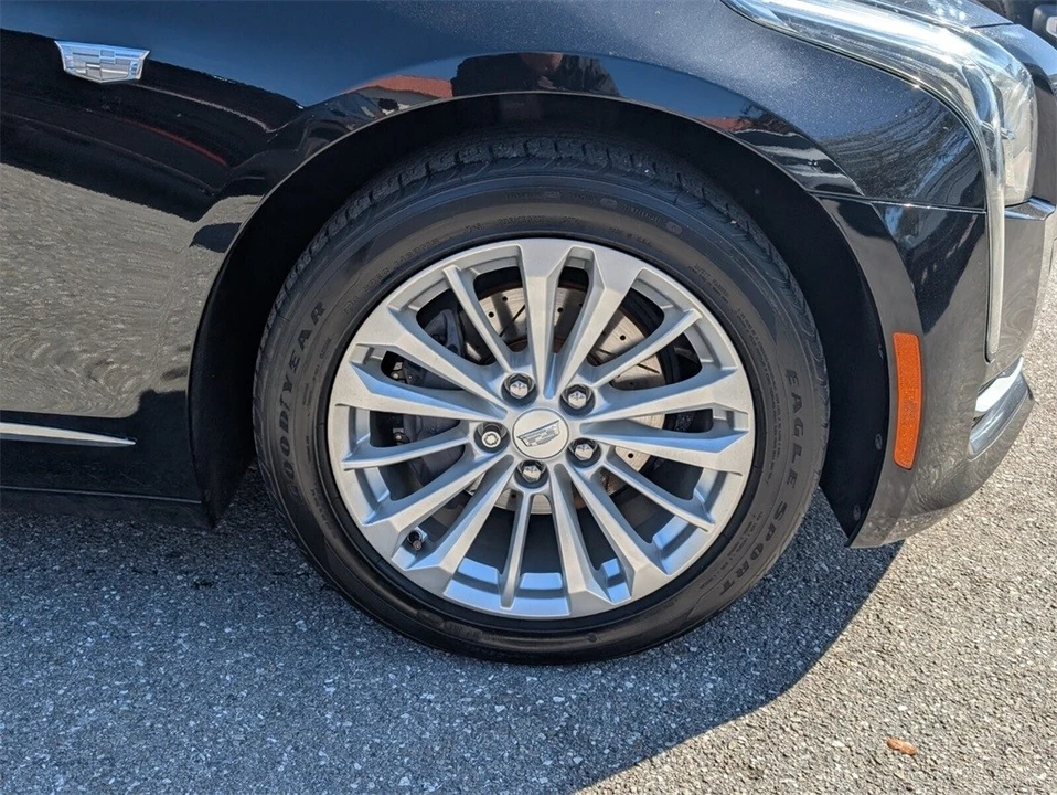 2017 Cadillac CT6 - Image 9 of 12