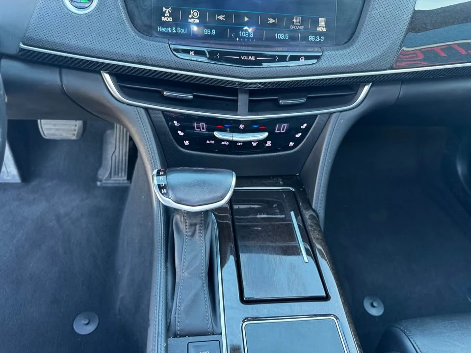 2017 Cadillac CT6 - Image 14 of 19