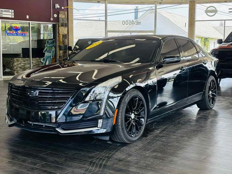 2017 Cadillac CT6 - Image 16 of 31