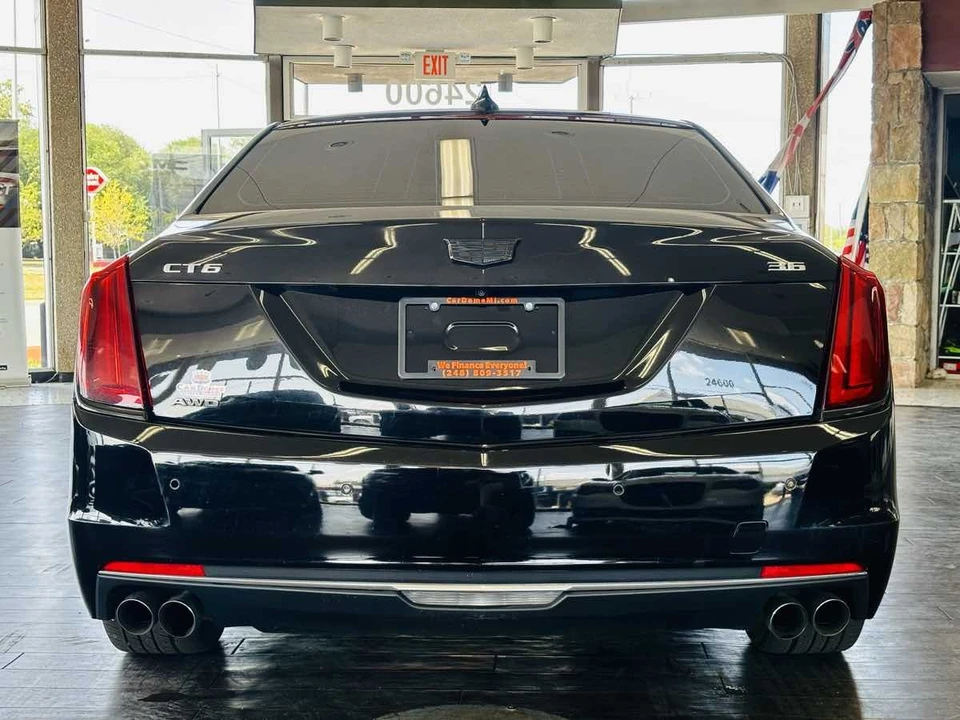 2017 Cadillac CT6 - Image 11 of 31