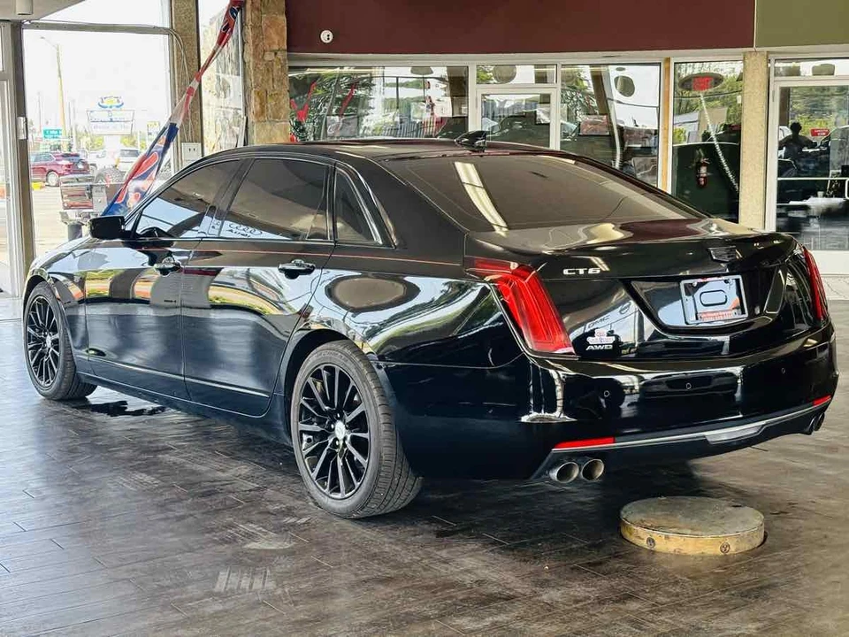 2017 Cadillac CT6 - Image 13 of 31