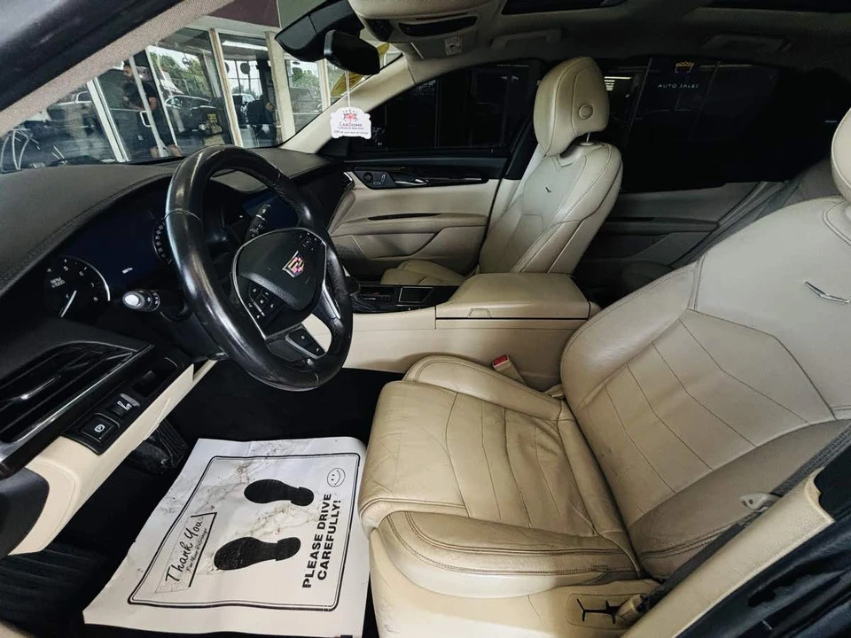2017 Cadillac CT6 - Image 29 of 31