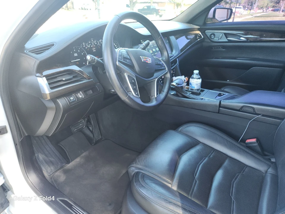 2017 Cadillac CT6 - Image 9 of 18