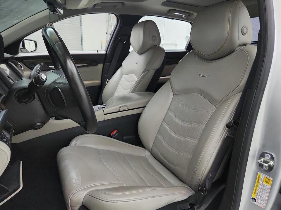 2017 Cadillac CT6 - Image 14 of 31