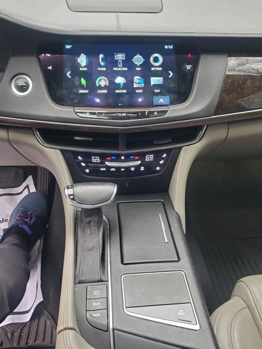 2017 Cadillac CT6 - Image 8 of 21