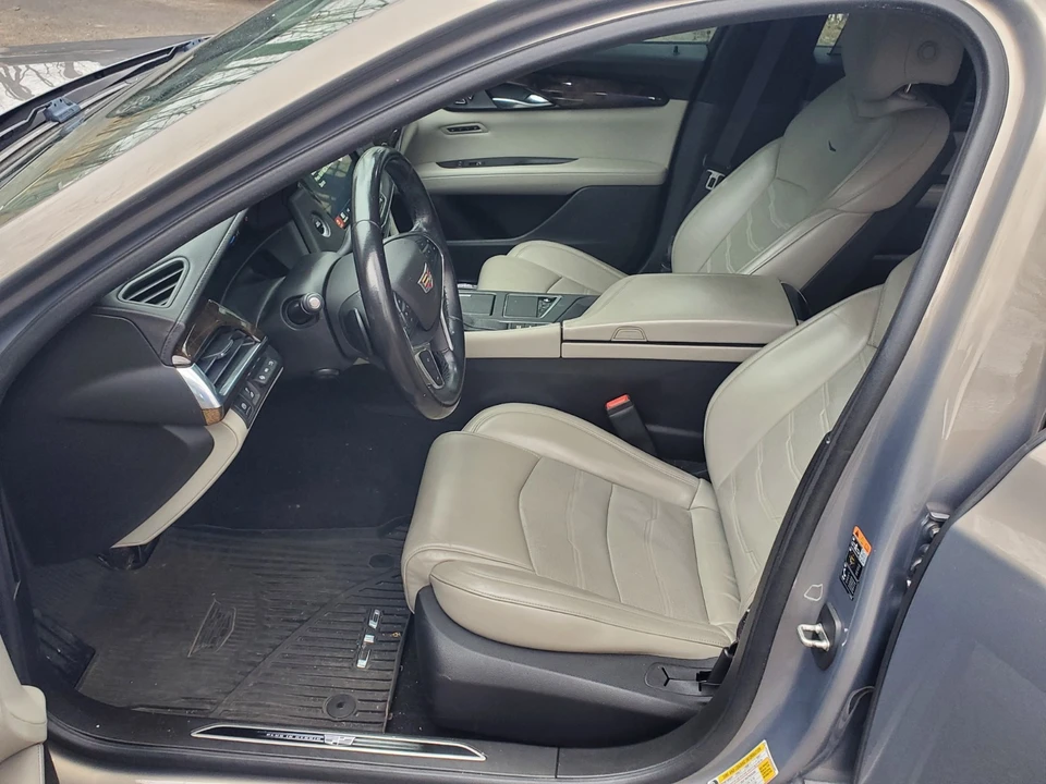 2017 Cadillac CT6 - Image 11 of 21