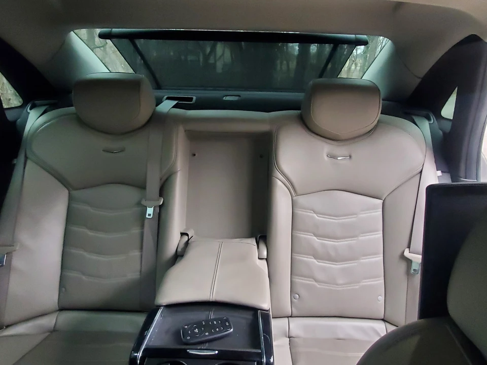 2017 Cadillac CT6 - Image 13 of 21