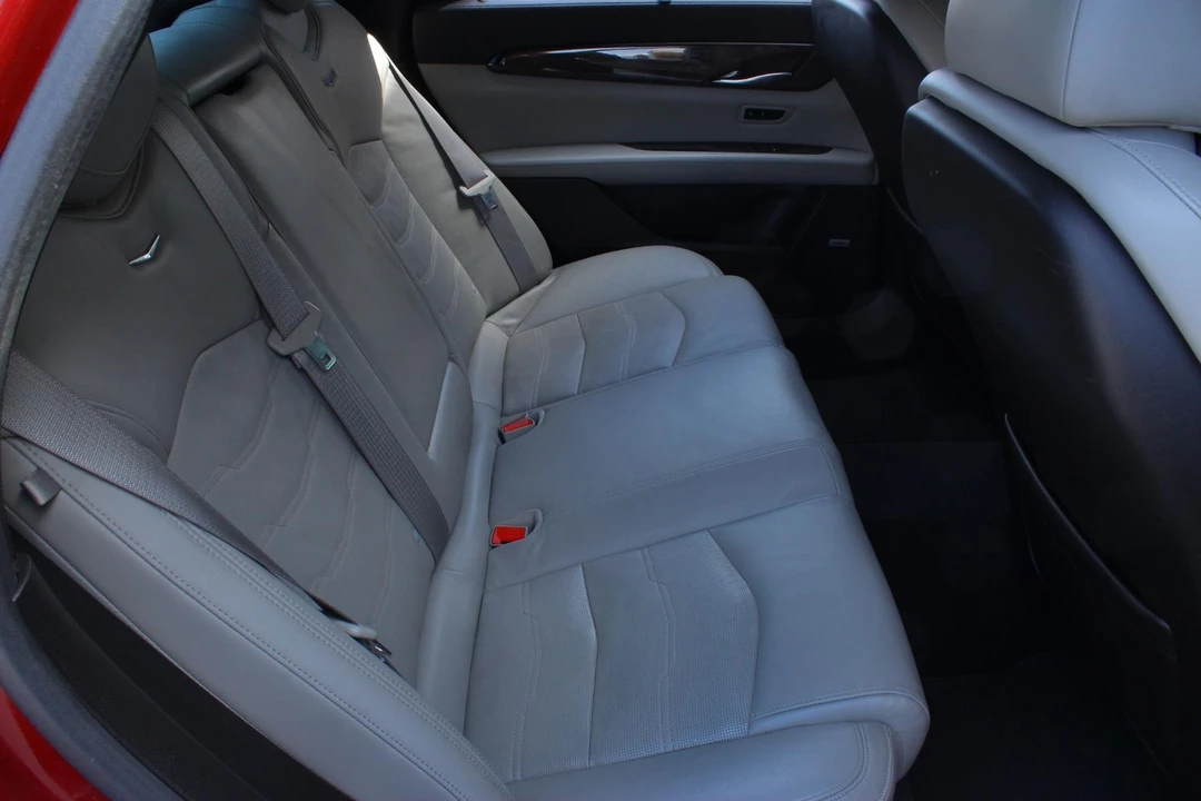 2017 Cadillac CT6 - Image 16 of 21