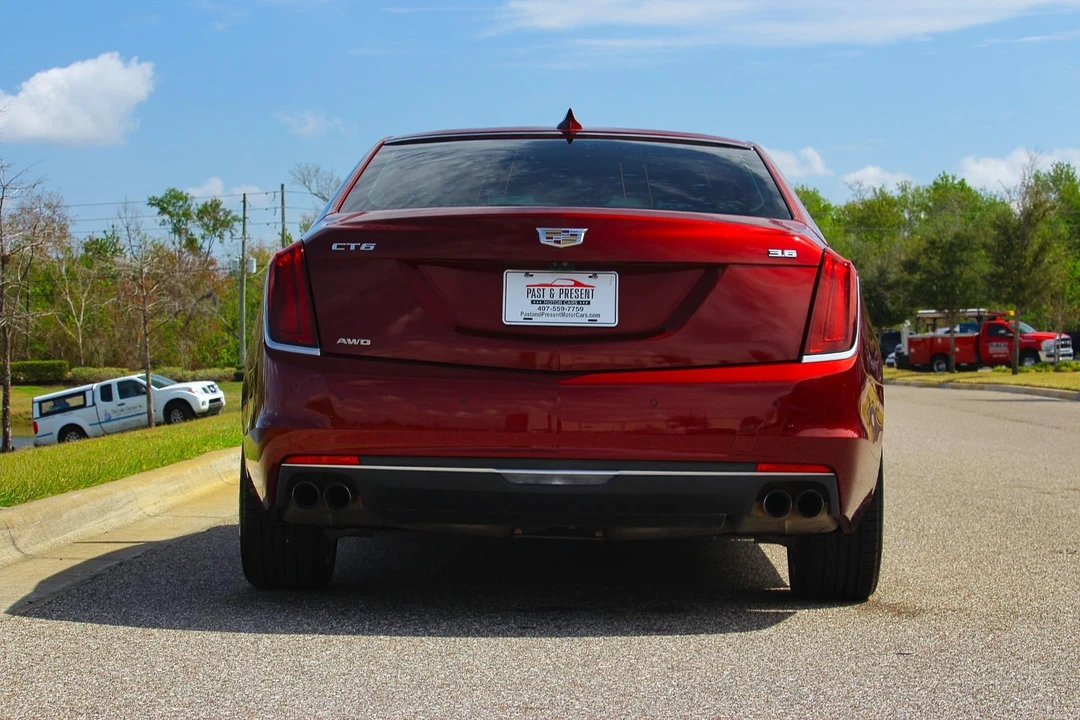2017 Cadillac CT6 - Image 5 of 21