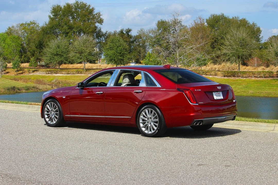 2017 Cadillac CT6 - Image 19 of 21