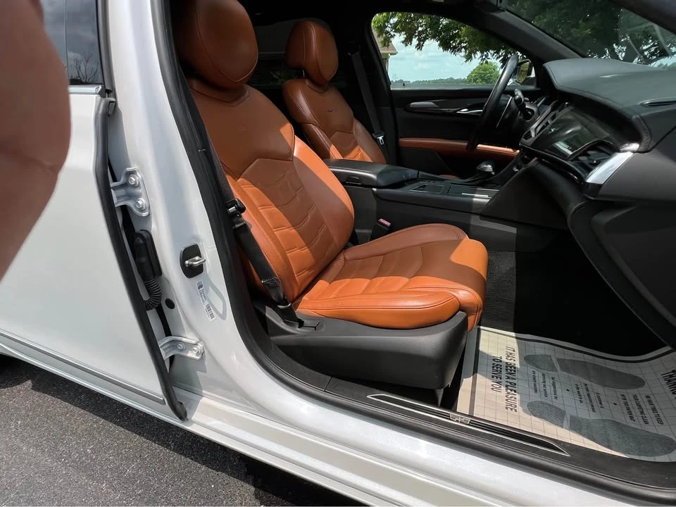 2017 Cadillac CT6 - Image 10 of 20