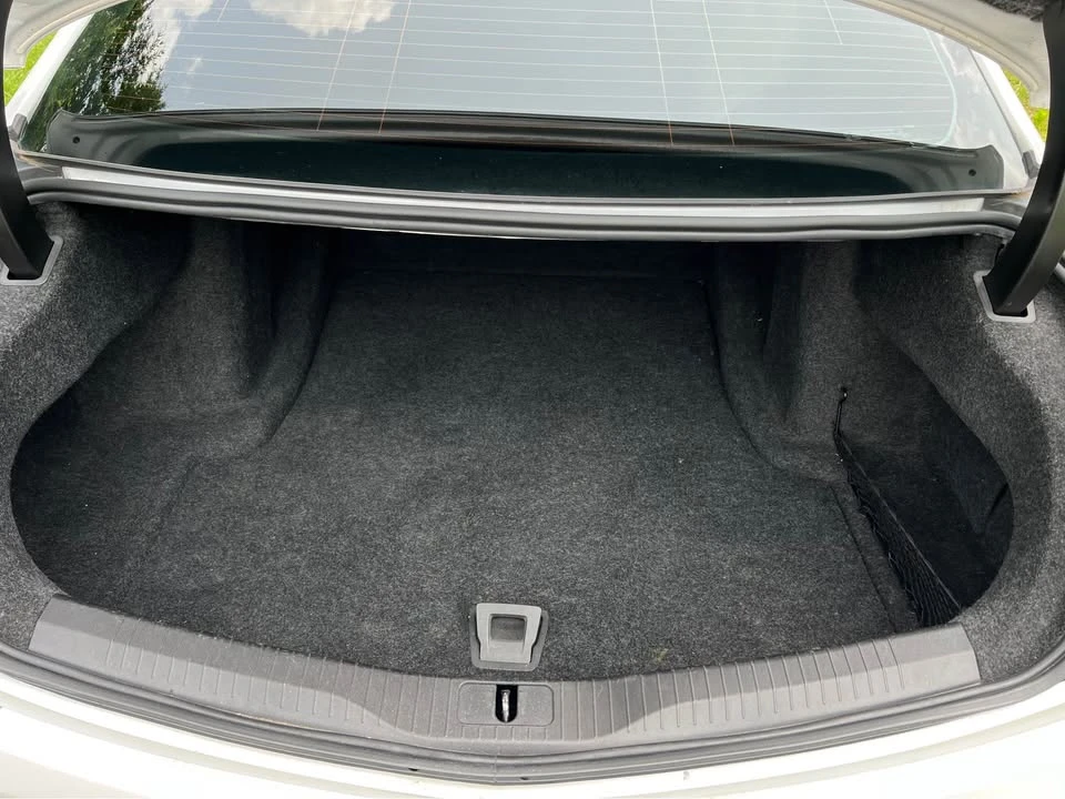 2017 Cadillac CT6 - Image 18 of 20