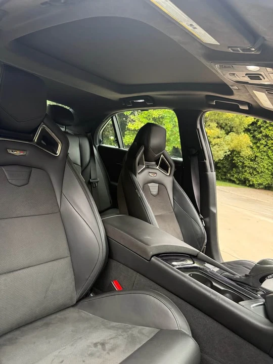 2017 Cadillac CTS-V 3rd Gen - Image 6 of 11