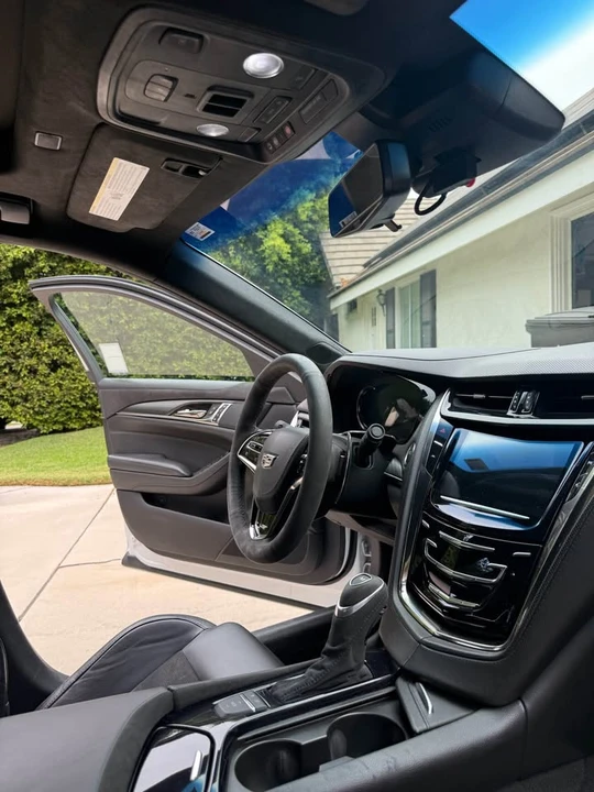 2017 Cadillac CTS-V 3rd Gen - Image 7 of 11