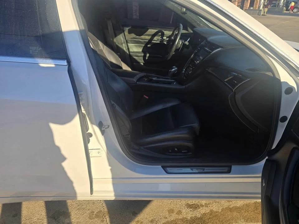 2017 Cadillac CTS 3rd Gen - Image 11 of 17