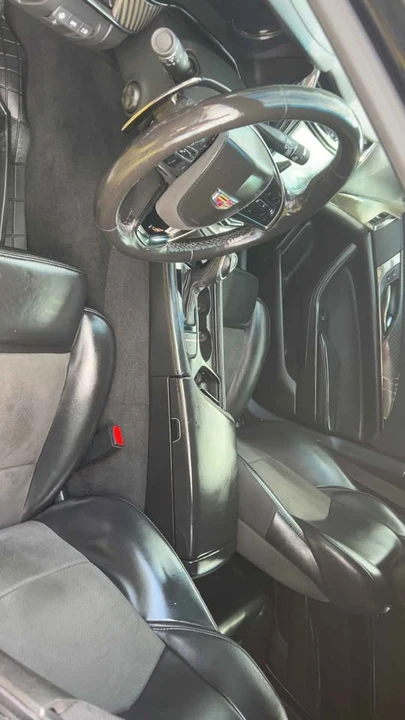2017 Cadillac CTS-V 3rd Gen - Image 5 of 6