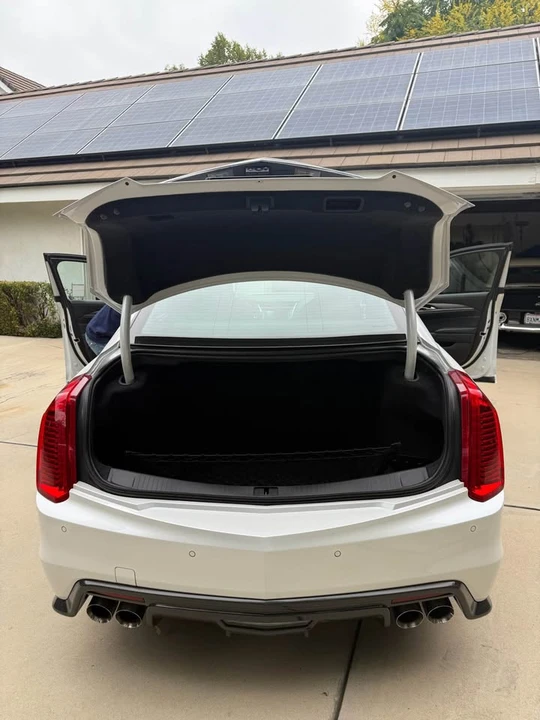 2017 Cadillac CTS-V 3rd Gen - Image 11 of 11