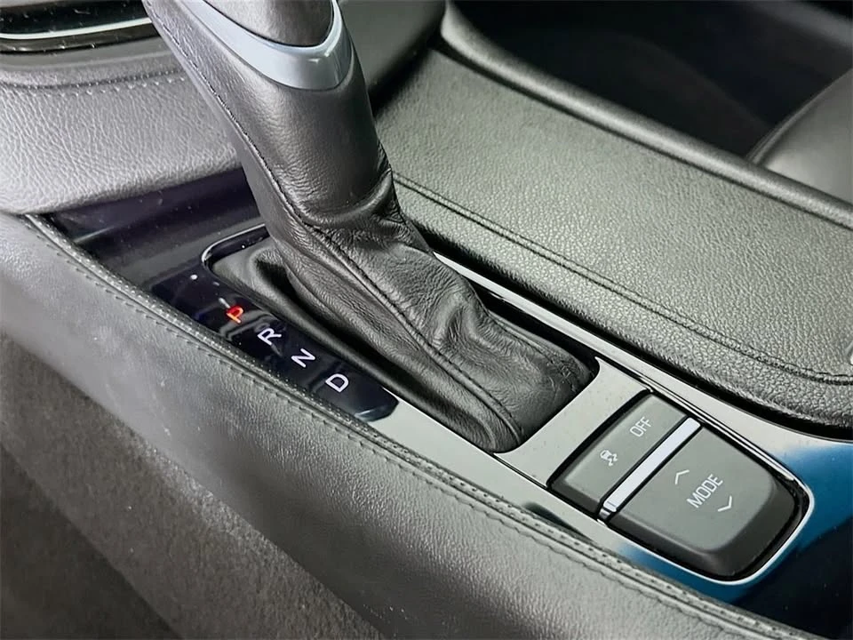 2017 Cadillac CTS 3rd Gen - Image 15 of 17