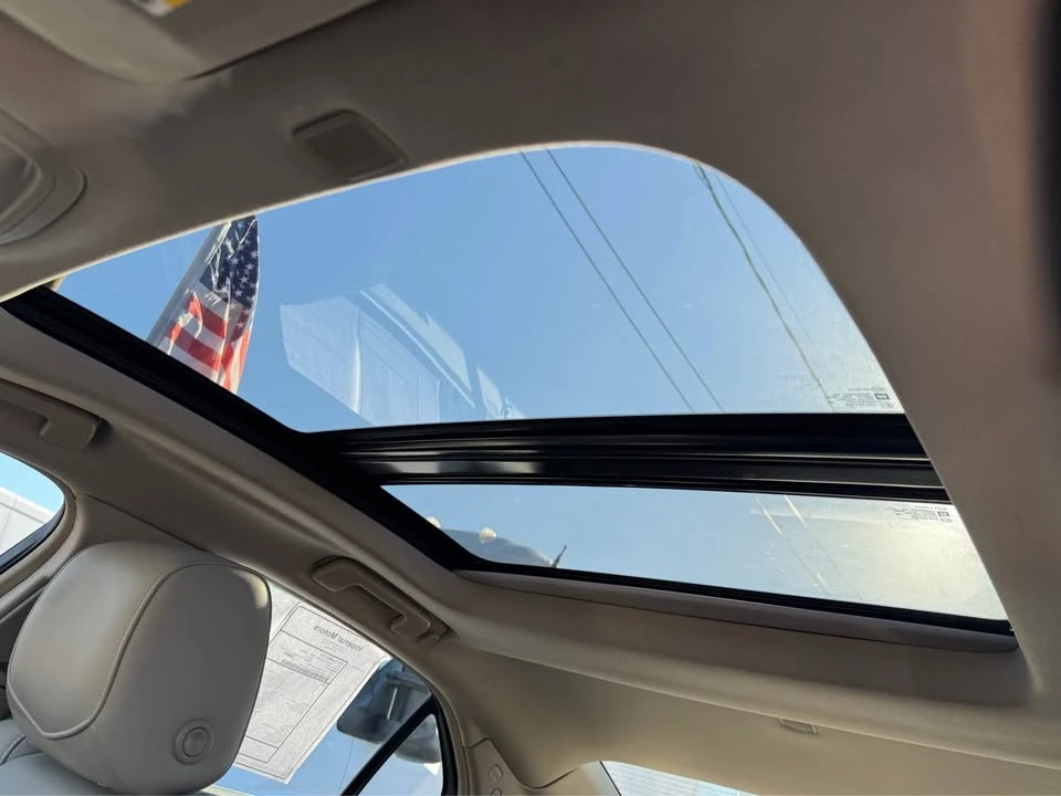 2017 Cadillac CTS 3rd Gen - Image 9 of 14