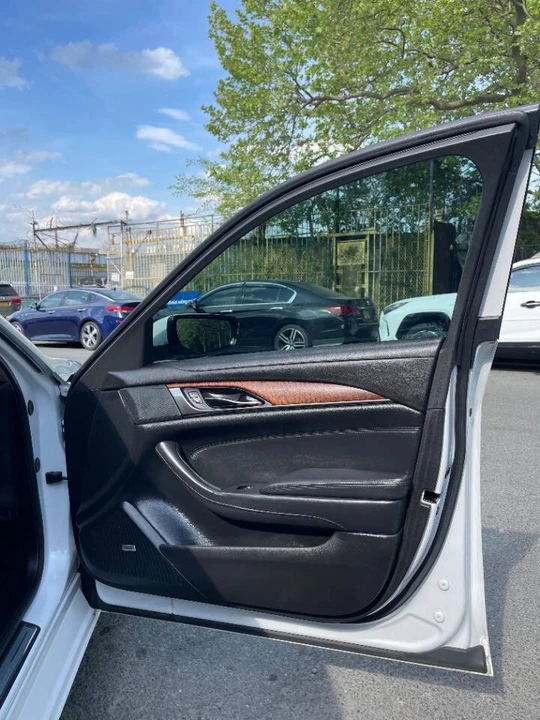 2017 Cadillac CTS 3rd Gen - Image 19 of 20