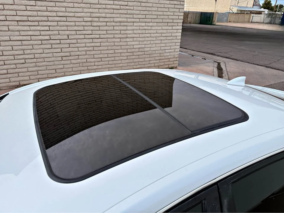 2017 Cadillac CTS 3rd Gen - Image 17 of 19
