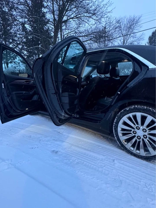 2017 Cadillac CTS 3rd Gen - Image 5 of 19